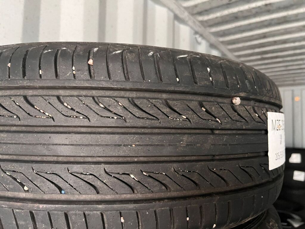 Toyota Auris 2011 Valkoinen