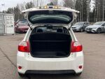 Toyota Auris 2011 Valkoinen