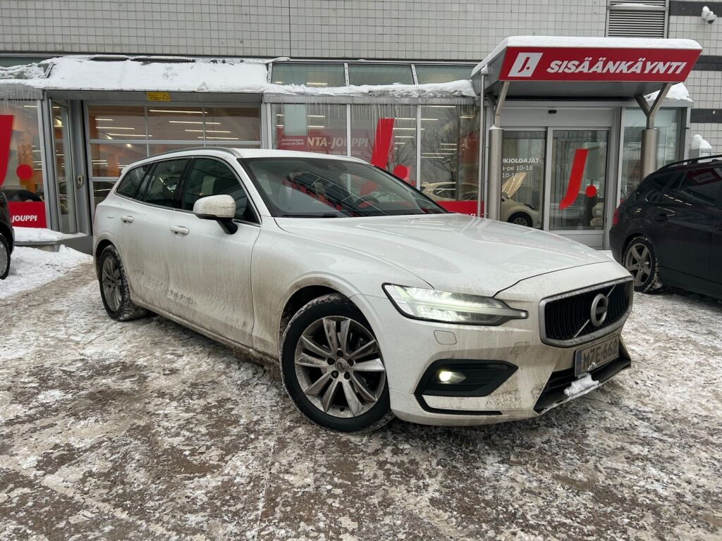 Volvo V60 2021 Valkoinen