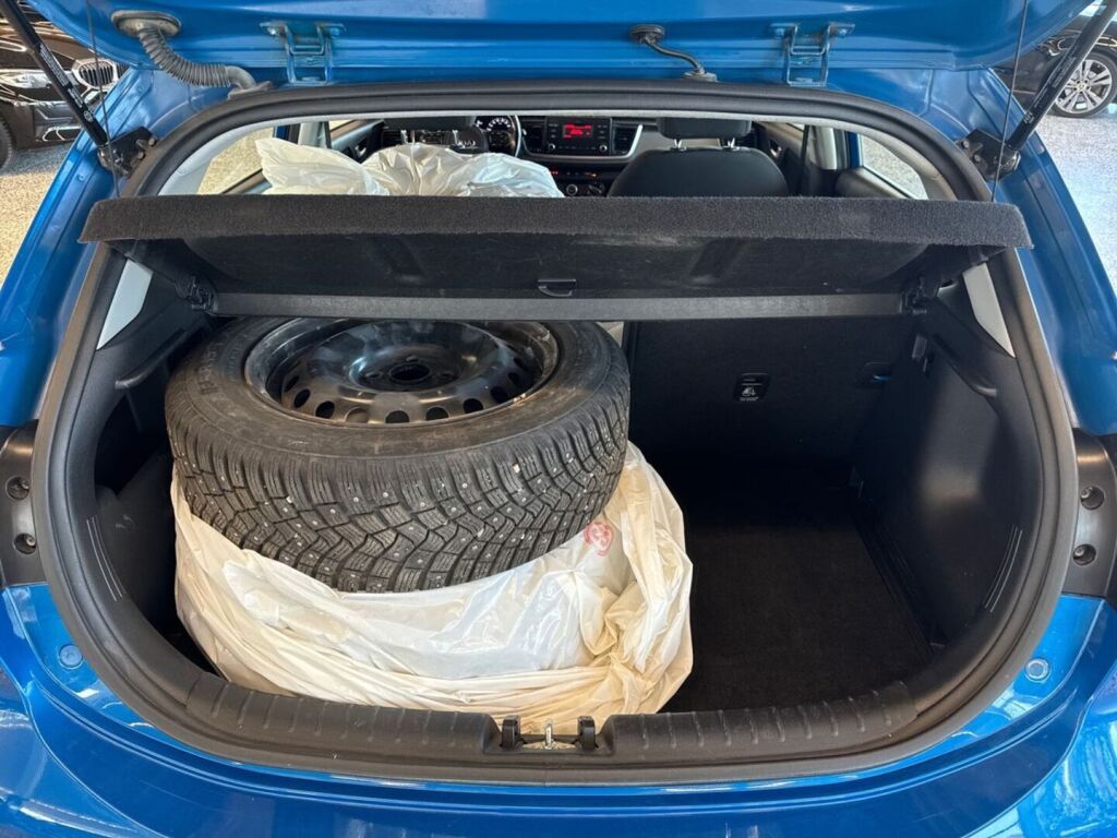 Kia Rio 2021 Sininen