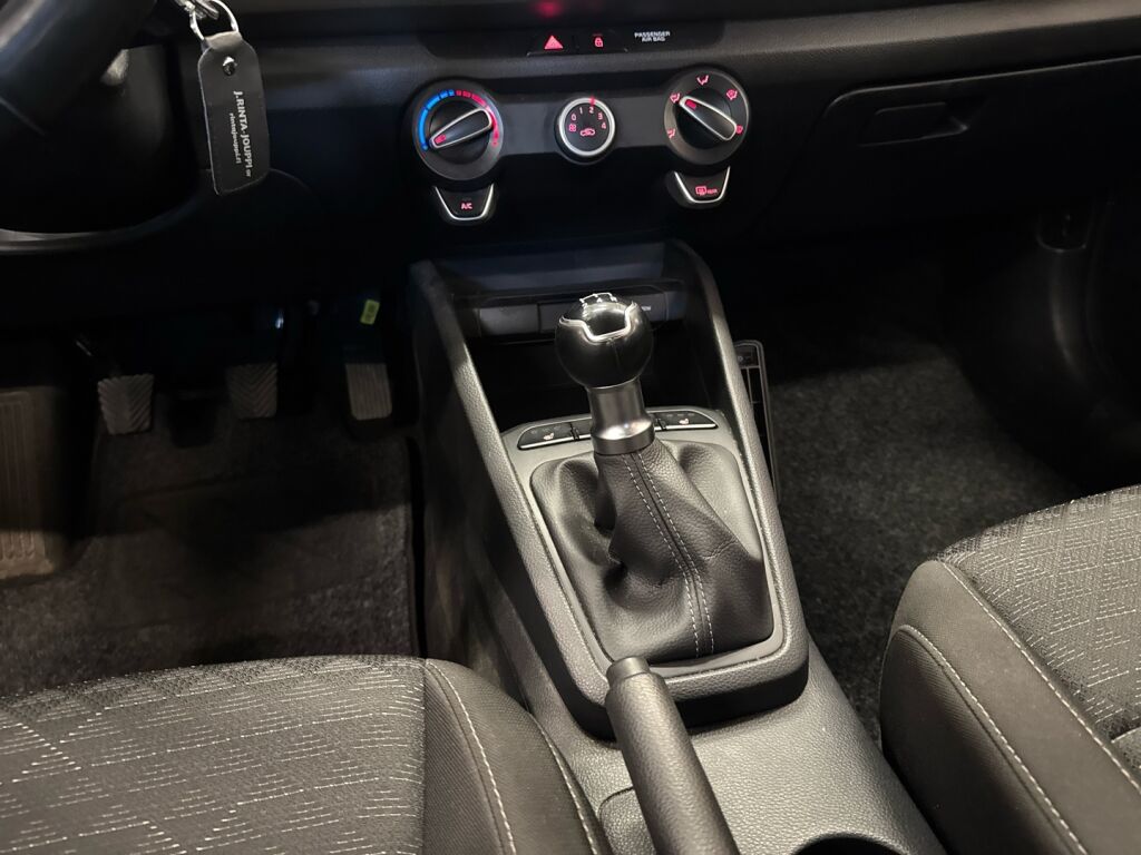 Kia Rio 2021 Punainen