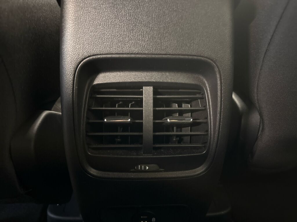 Ford Kuga 2021 Valkoinen