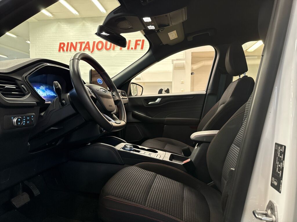 Ford Kuga 2021 Valkoinen