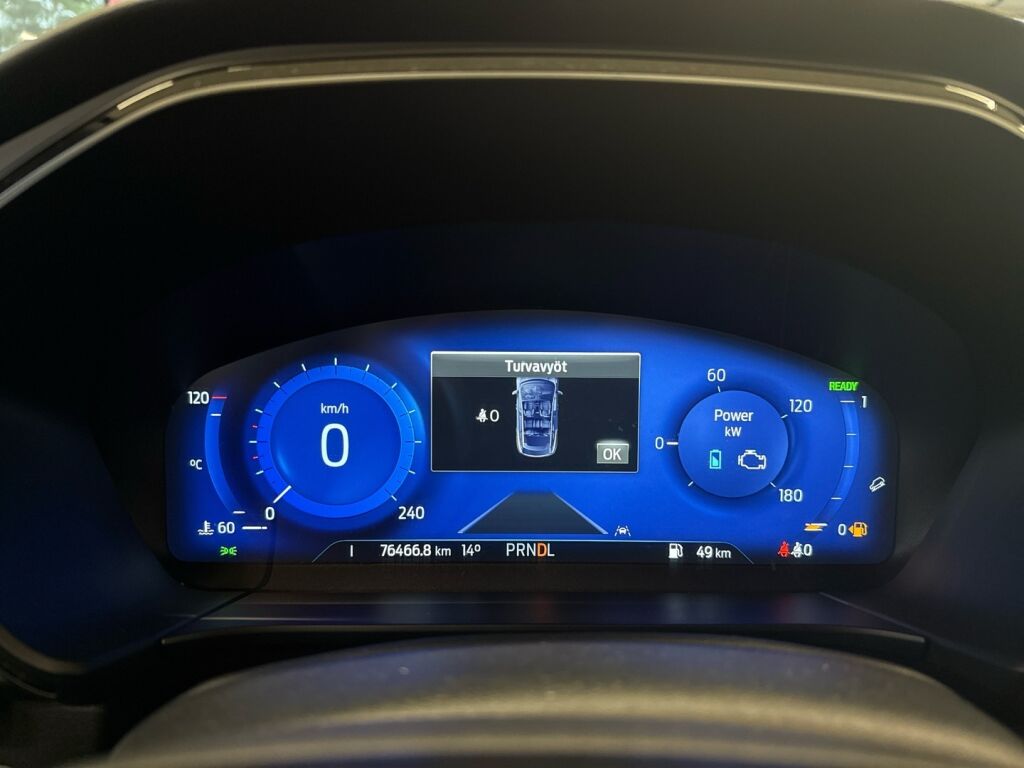 Ford Kuga 2021 Valkoinen