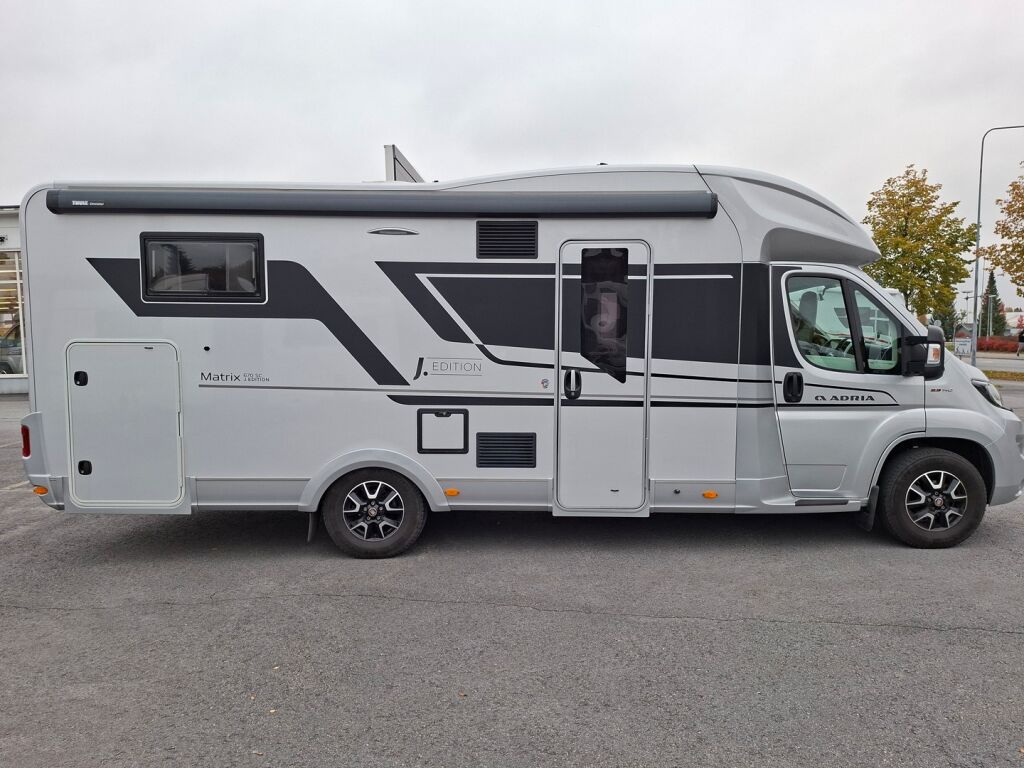 Adria MATRIX 670 SC J EDITION 2021 Harmaa