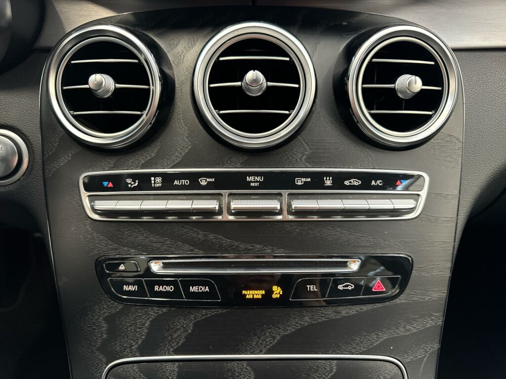 Mercedes-Benz C 2018 Harmaa