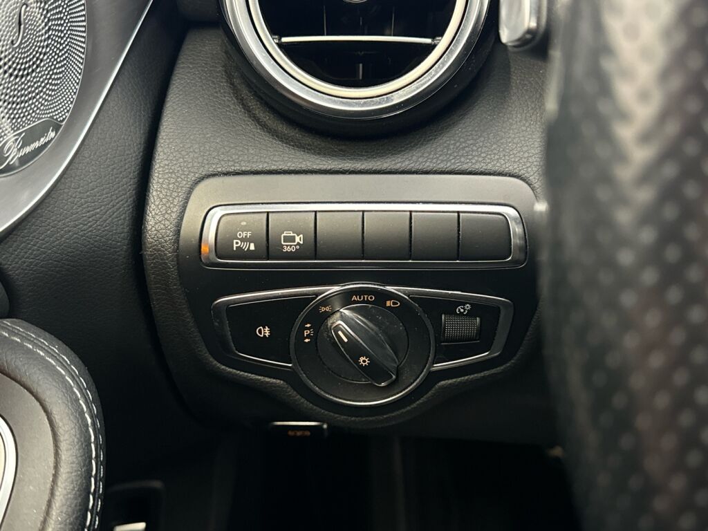 Mercedes-Benz C 2018 Harmaa