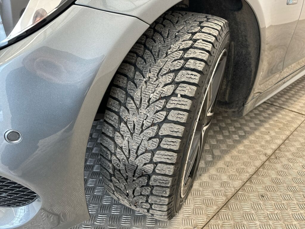 Mercedes-Benz C 2018 Harmaa