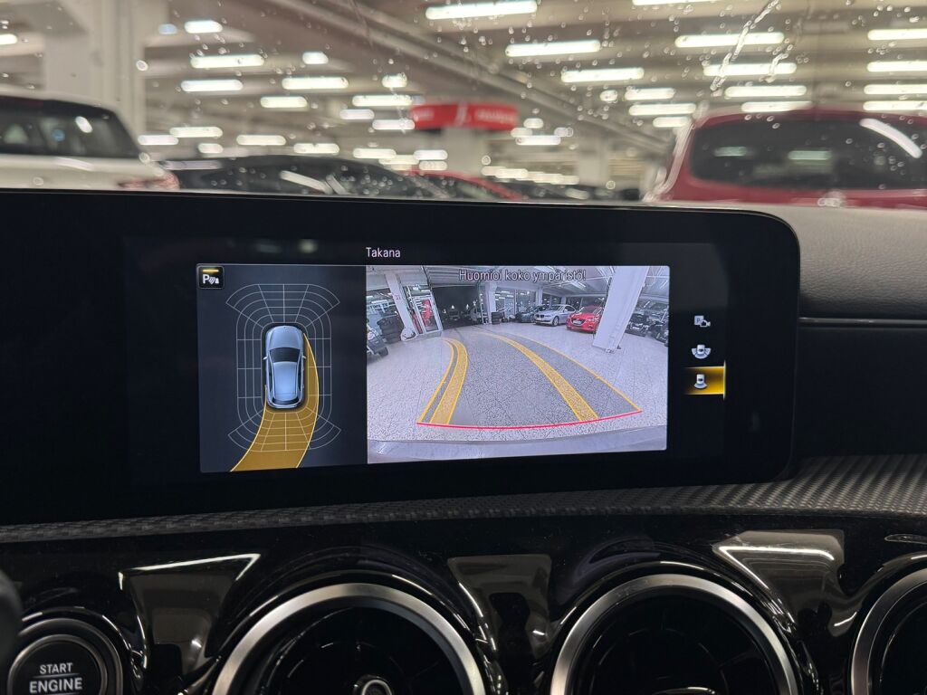 Mercedes-Benz A 2022 Harmaa