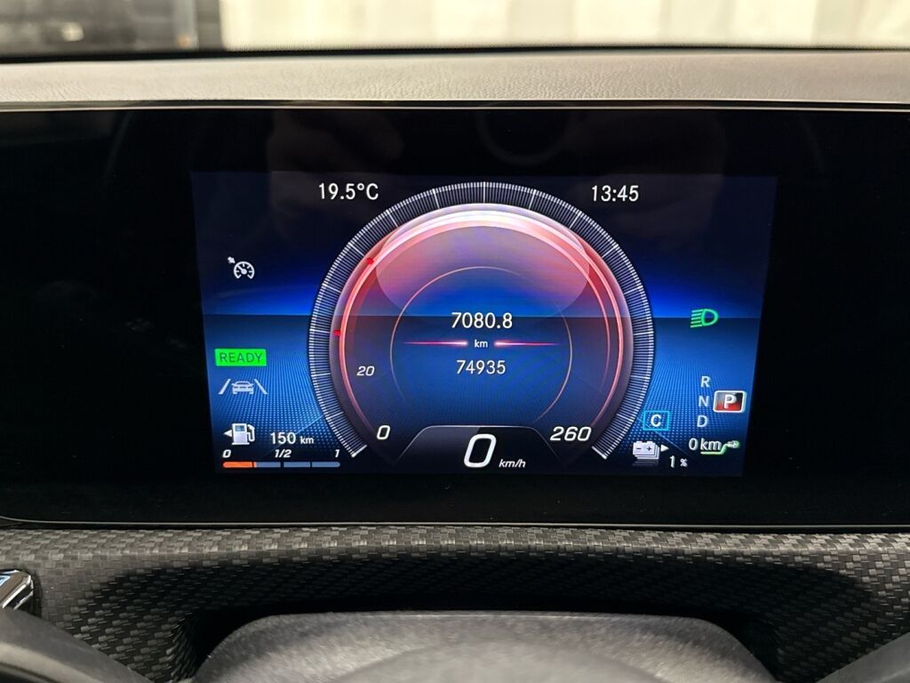 Mercedes-Benz A 2022 Harmaa