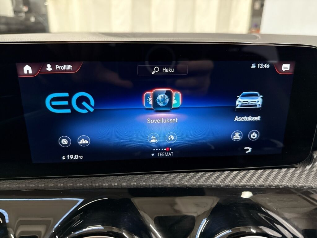 Mercedes-Benz A 2022 Harmaa