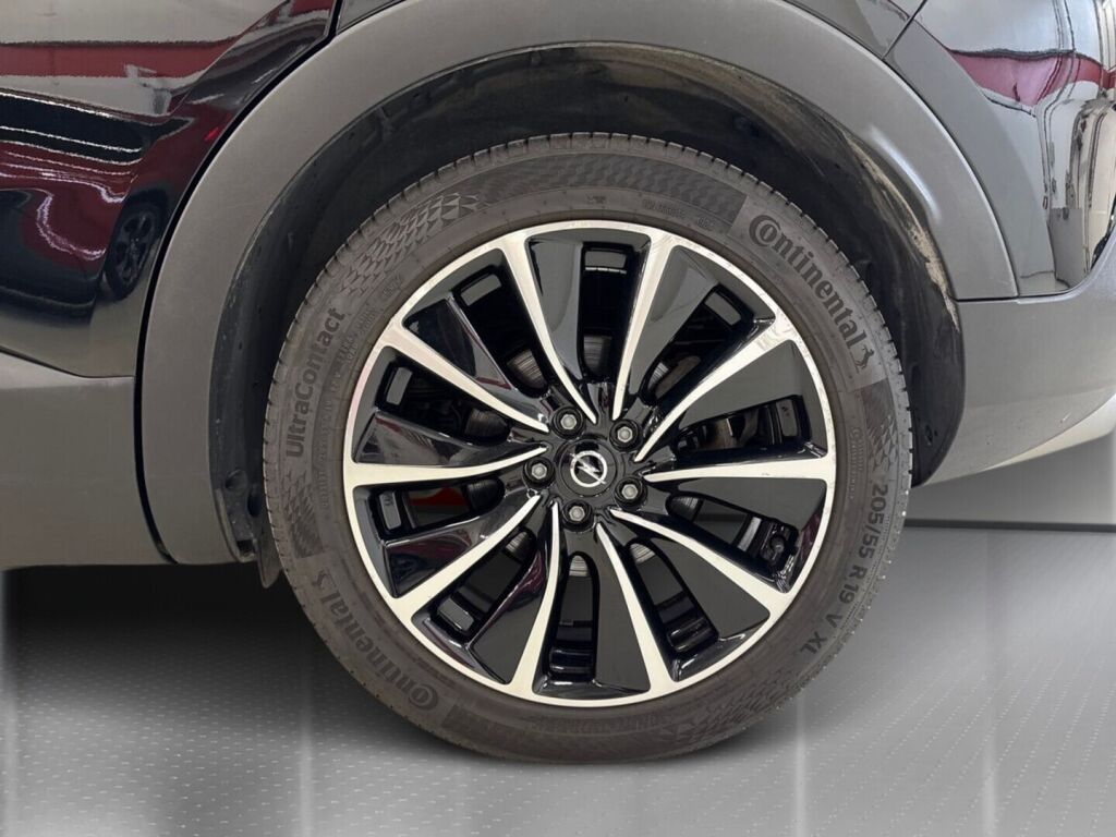 Opel Grandland X 2021 Musta