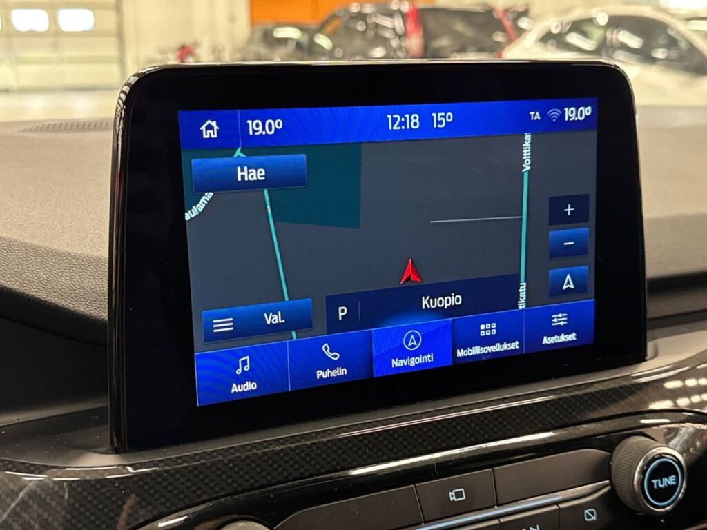 Ford Kuga 2021 Harmaa