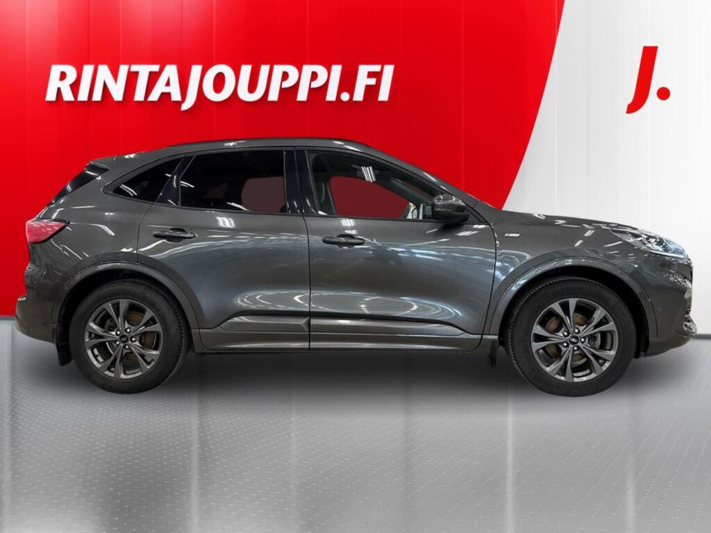 Ford Kuga 2021 Harmaa