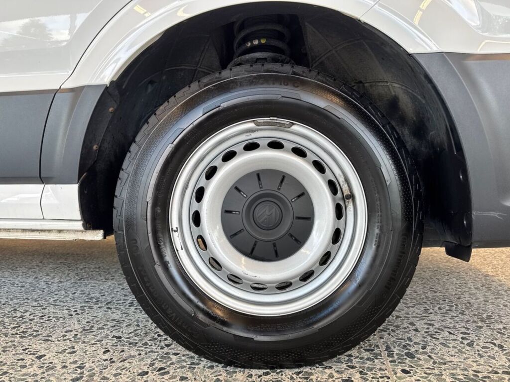 Volkswagen Crafter 2021 Valkoinen