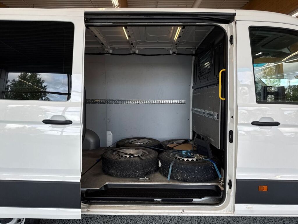 Volkswagen Crafter 2021, kuva 6/25