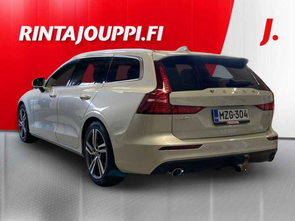 Volvo V60 2018 Valkoinen