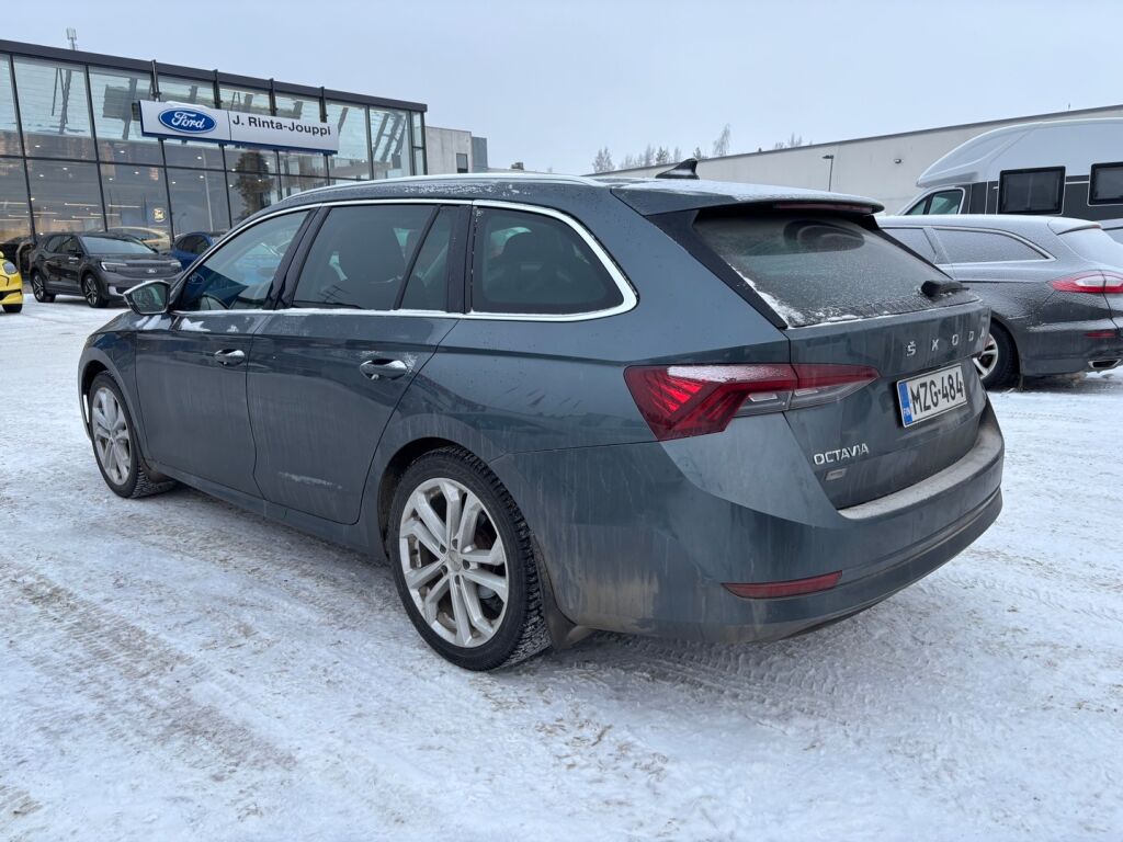 Skoda Octavia 2021 Harmaa