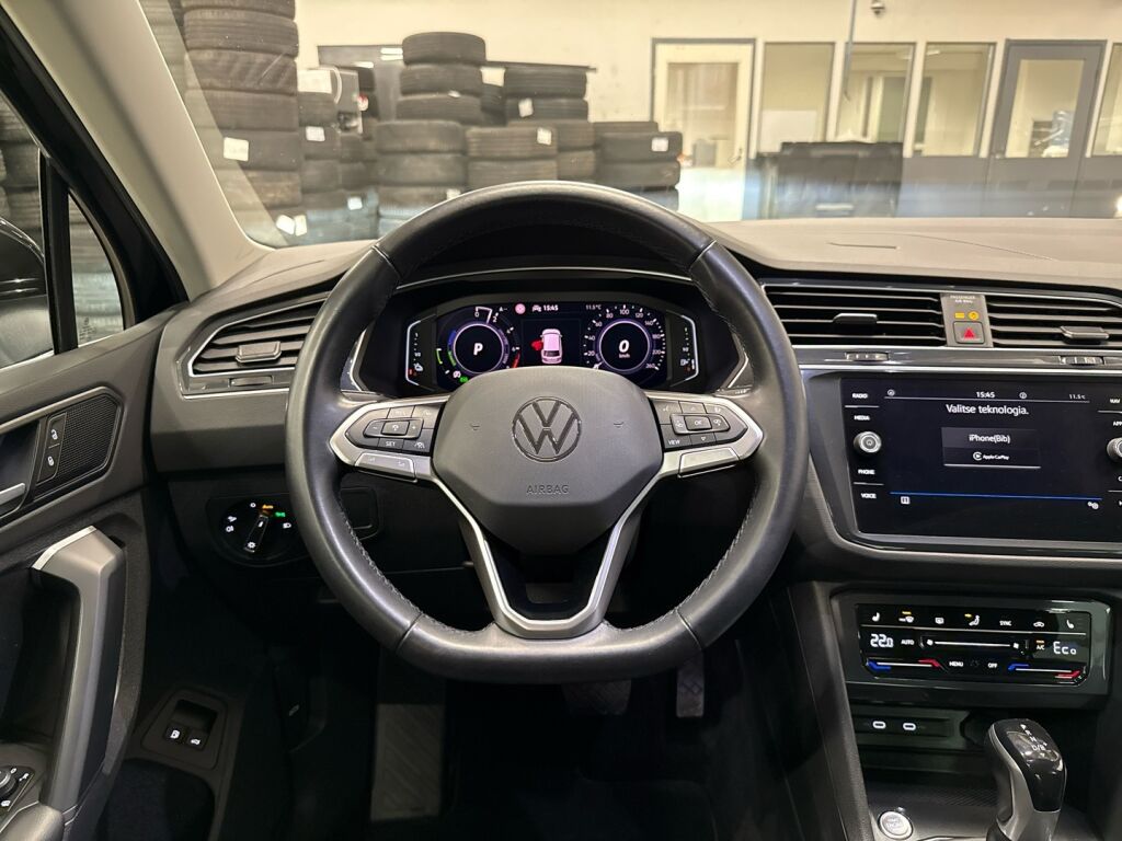 Volkswagen Tiguan 2022 Musta