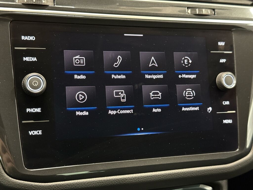 Volkswagen Tiguan 2022 Musta