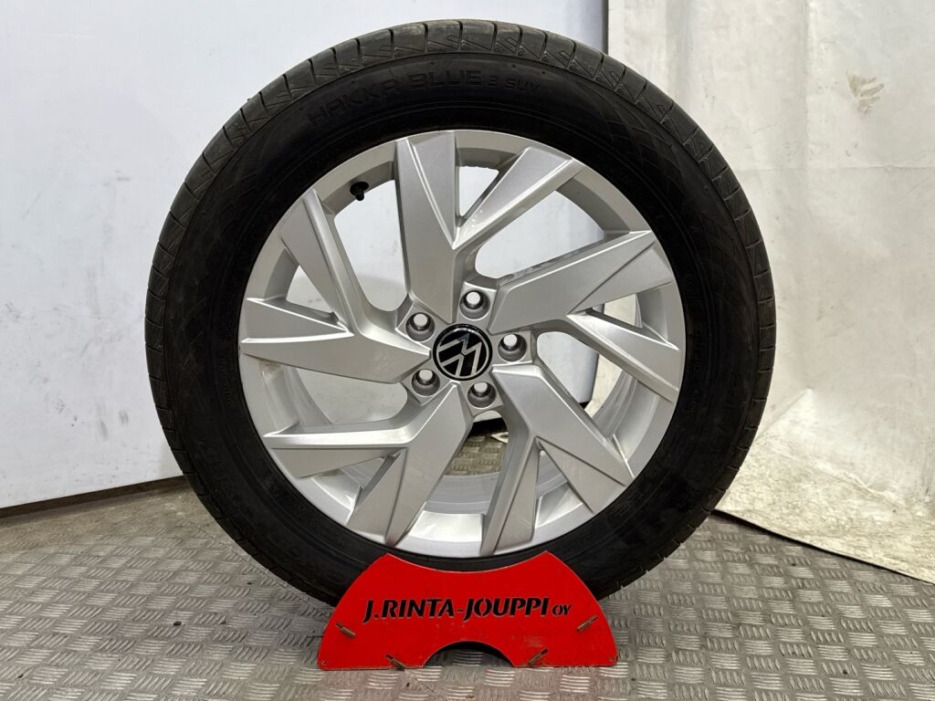 Volkswagen Tiguan 2022 Musta