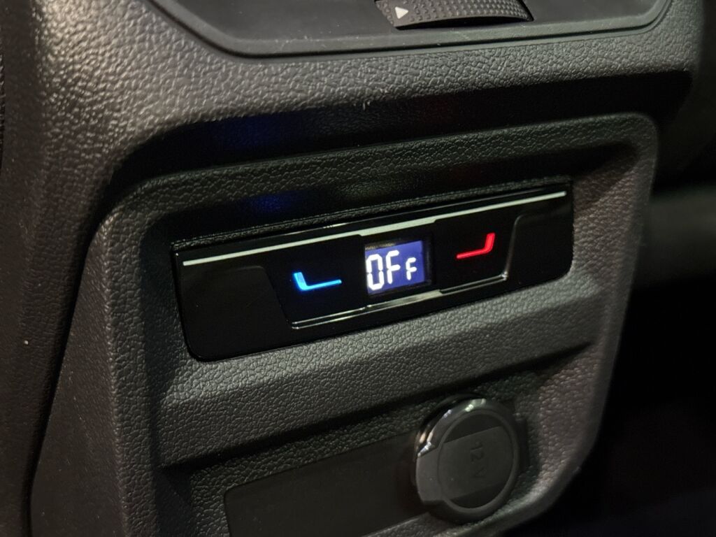 Volkswagen Tiguan 2022 Musta