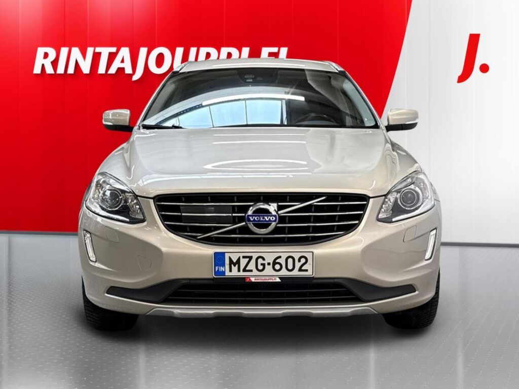 Volvo XC60 2017 Ruskea (beige)