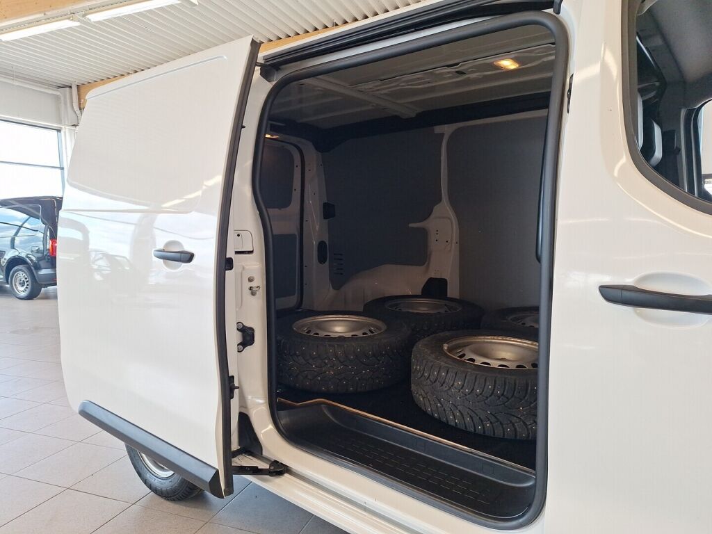 Opel Vivaro 2022 Valkoinen