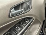 Ford Grand Tourneo Connect 2021 Musta