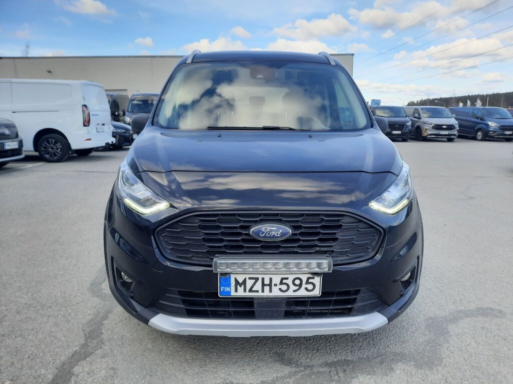 Ford Grand Tourneo Connect 2021 Musta