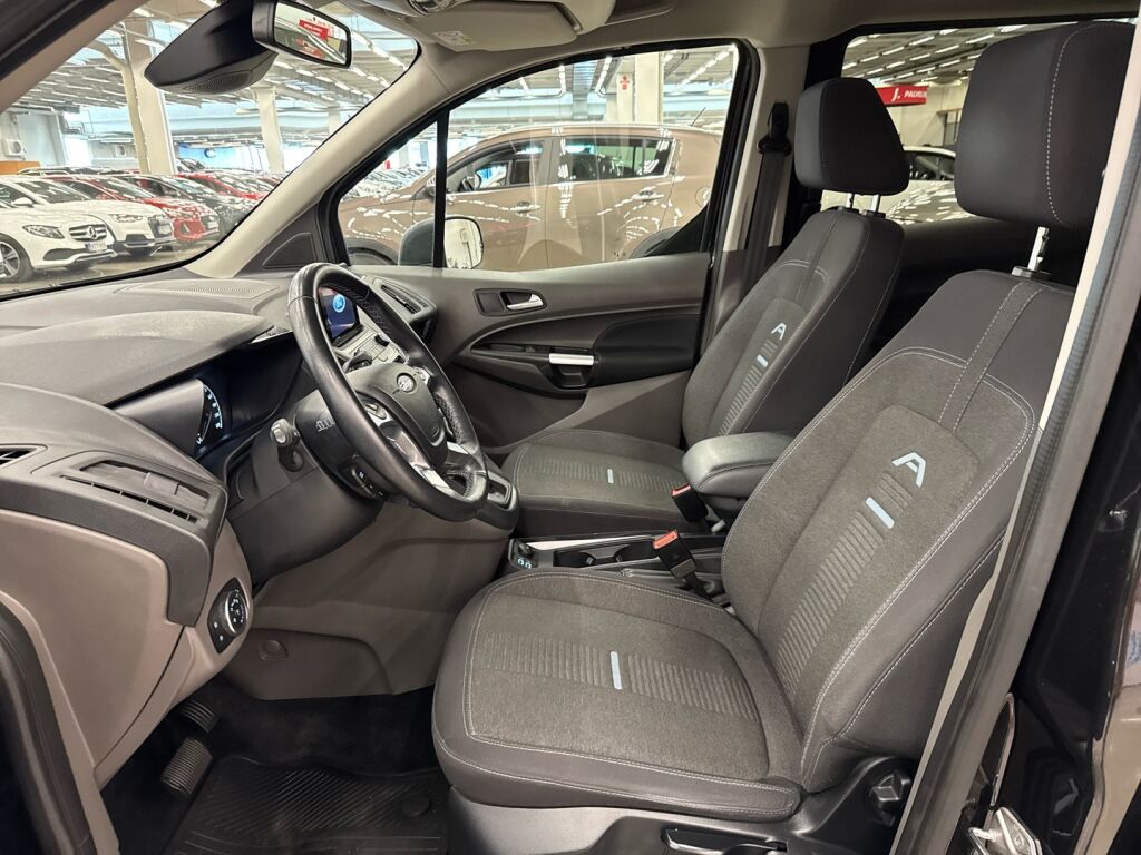 Ford Grand Tourneo Connect 2021 Musta