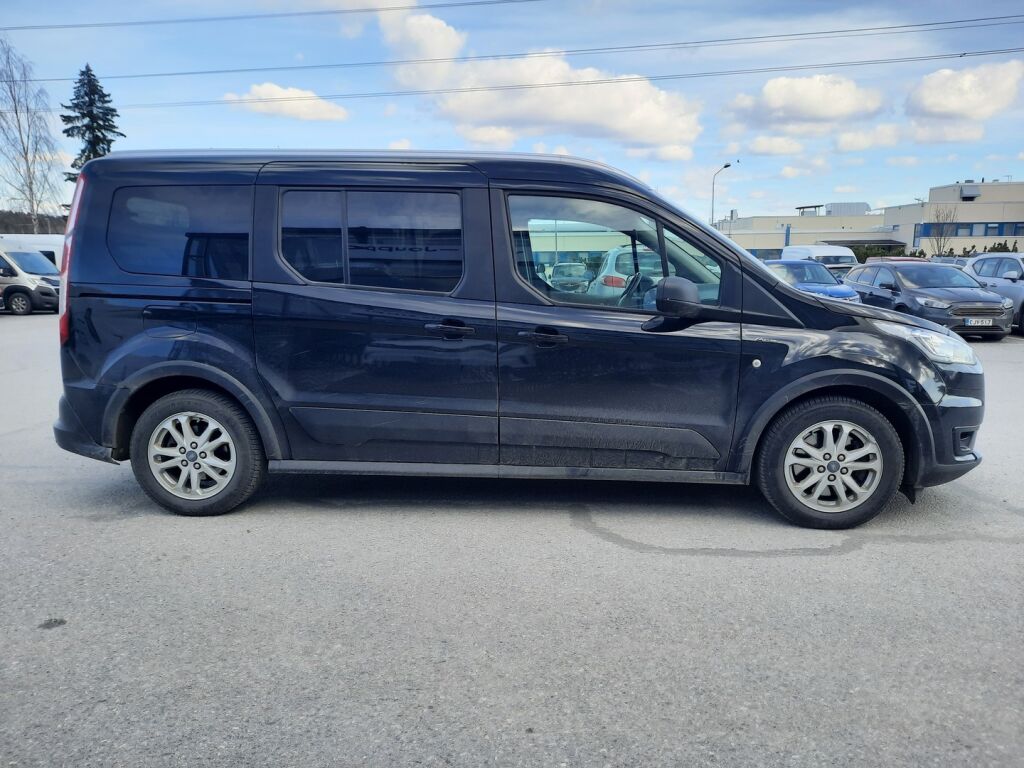 Ford Grand Tourneo Connect 2021 Musta
