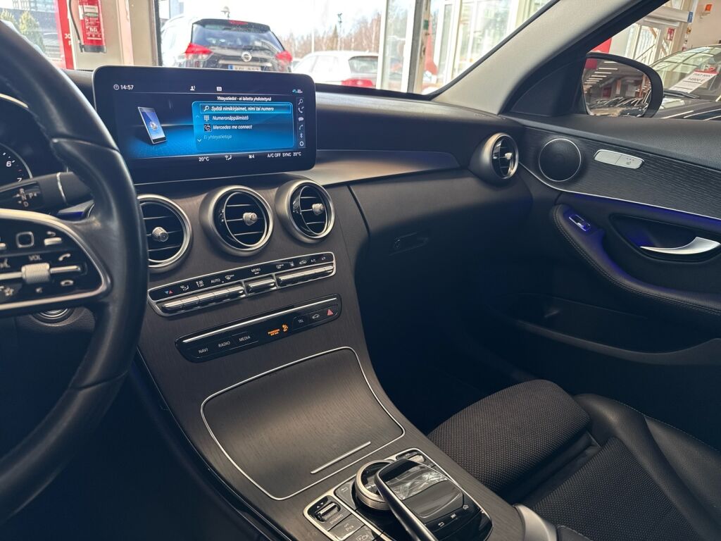 Mercedes-Benz C 2020 Valkoinen