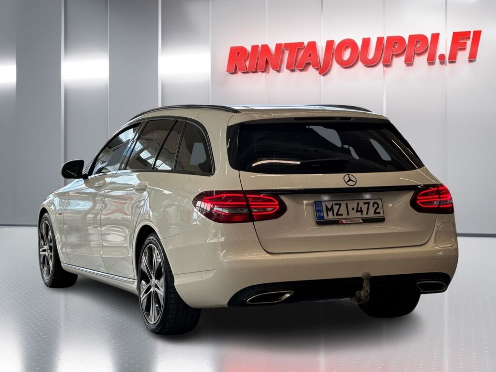 Mercedes-Benz C 2020 Valkoinen