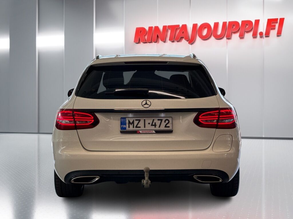 Mercedes-Benz C 2020 Valkoinen