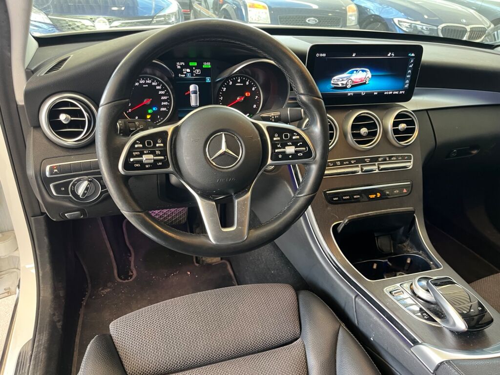 Mercedes-Benz C 2020 Valkoinen