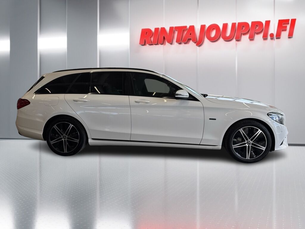 Mercedes-Benz C 2020 Valkoinen