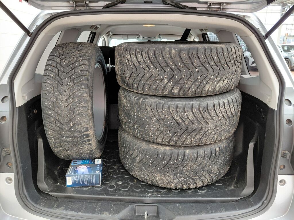 Subaru Forester 2016 Harmaa