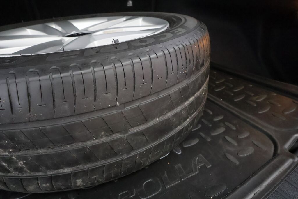 Toyota Corolla 2021 Sininen