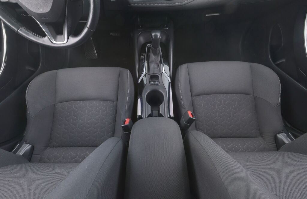 Toyota Corolla 2021 Sininen