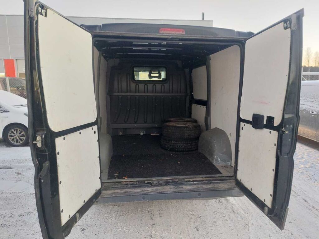 Peugeot Boxer 2015 Musta