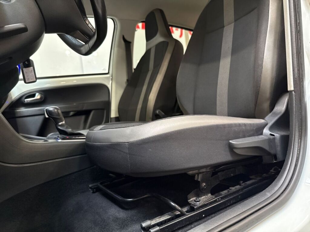 Volkswagen UP! 2017 Valkoinen