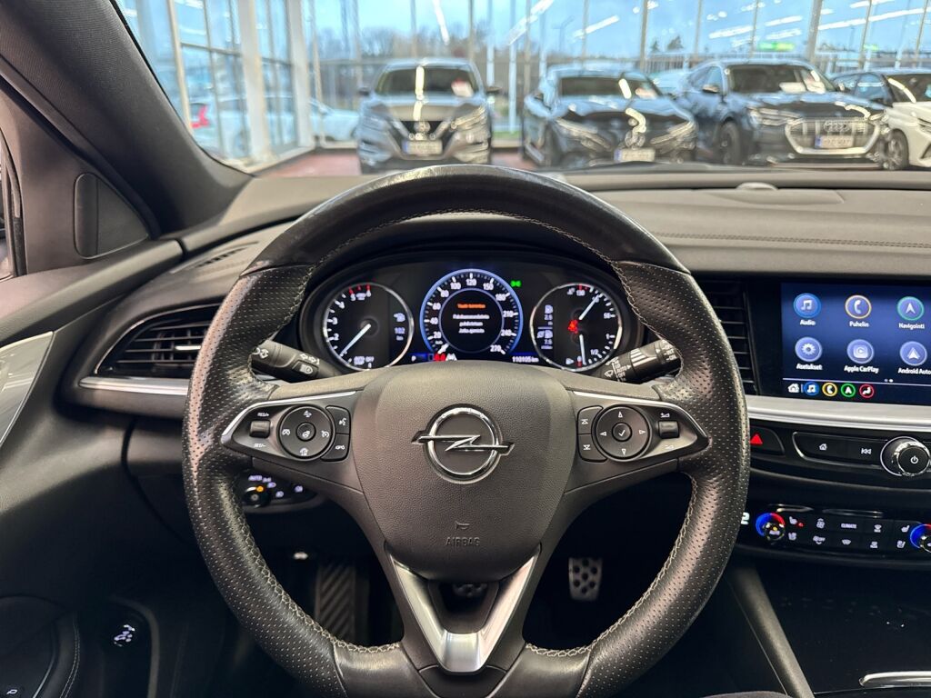 Opel Insignia 2021 Valkoinen