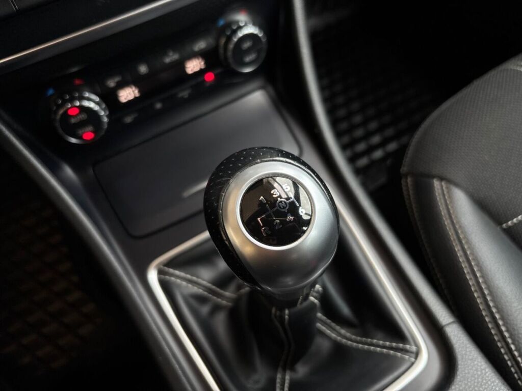 Mercedes-Benz A 2015 
