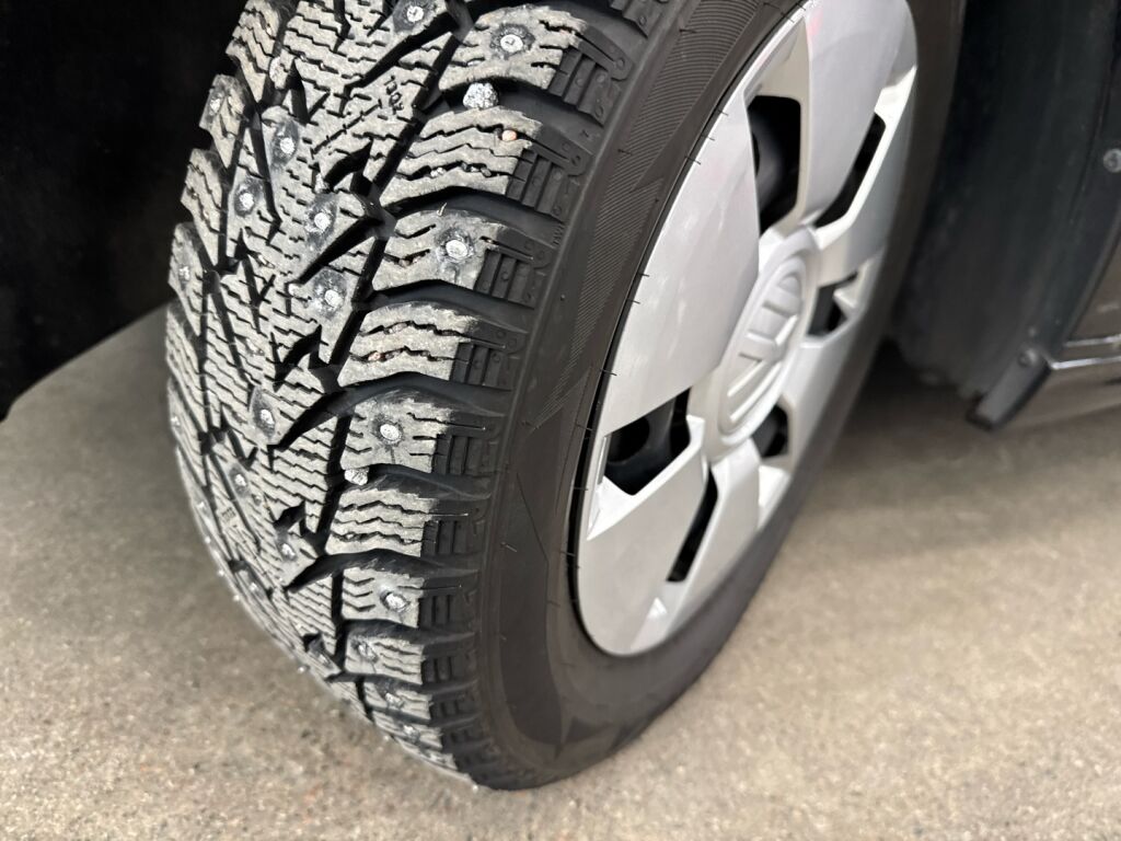 Volkswagen up! 2018 Musta