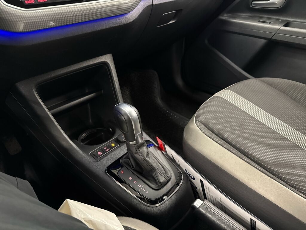 Volkswagen up! 2018 Musta