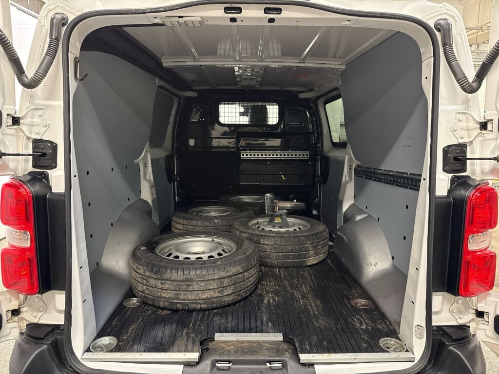 Toyota Proace 2021 Valkoinen