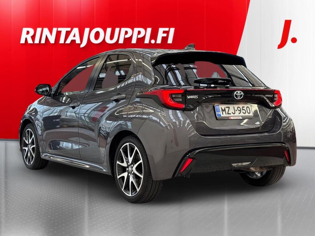 Toyota Yaris 2021 Harmaa