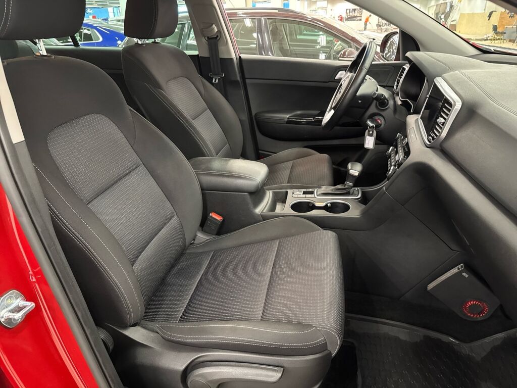 Kia Sportage 2021 Punainen