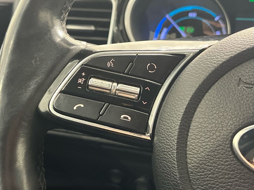 Kia Ceed 2021 Valkoinen